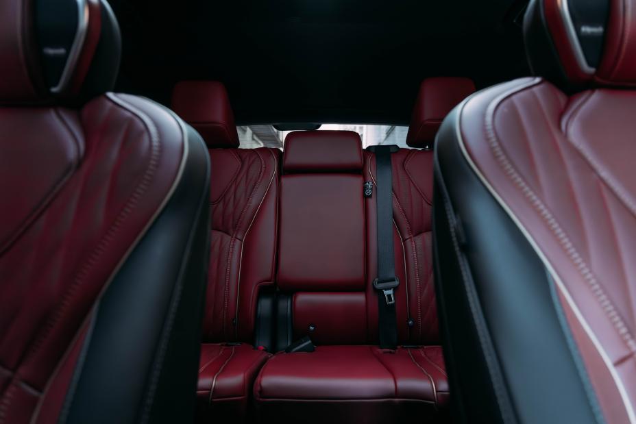 2027 INFINITI QX65 Luxury Cabin Experience