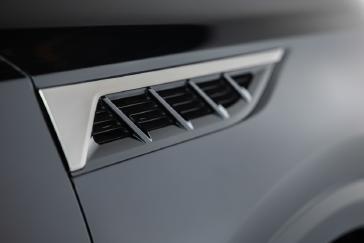 QX80 builds on its stunning Artistry in Motion design with the luxury flagship’s first-ever SPORT grade. Giving QX80 its sleekest, most dynamic appearance to date, the SPORT grade exemplifies INFINITI’s focus on delivering bold style that speaks to the tastes of luxury SUV drivers.