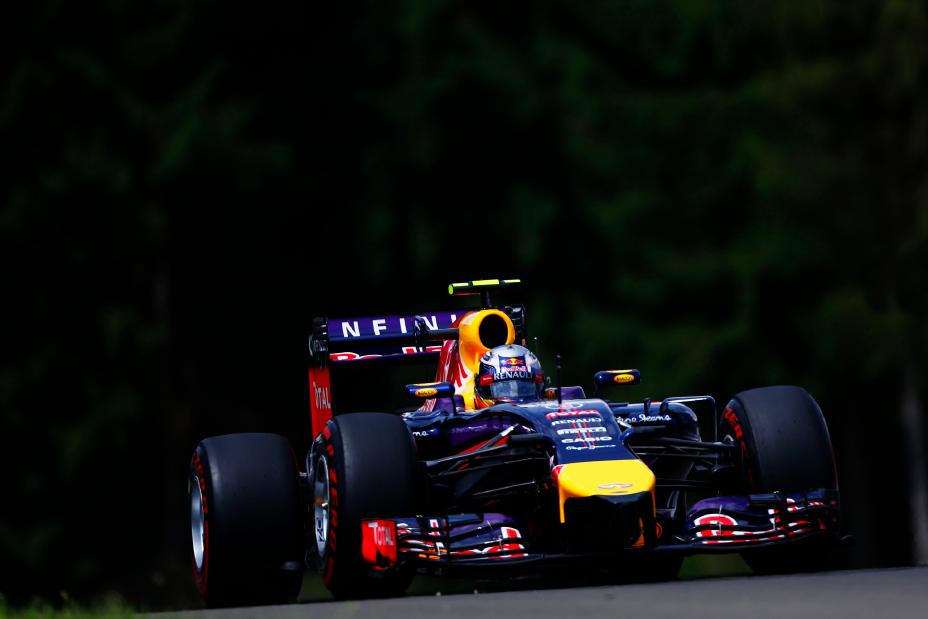 Front view of the F1 race car driving at the Austrian Grand Prix Qualifying.