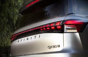 2026 INFINITI QX80 reimagines the luxury SUV. Cutting-edge technology, precisely tailored design and expert craftsmanship elevate INFINITI’s flagship.