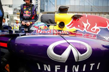 Left side zoomed in photo of the INFINITI emblem on an F1