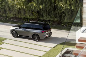 2026 INFINITI QX80 reimagines the luxury SUV. Cutting-edge technology, precisely tailored design and expert craftsmanship elevate INFINITI’s flagship.