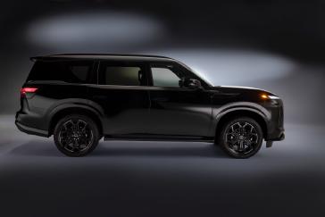 QX80 builds on its stunning Artistry in Motion design with the luxury flagship’s first-ever SPORT grade. Giving QX80 its sleekest, most dynamic appearance to date, the SPORT grade exemplifies INFINITI’s focus on delivering bold style that speaks to the tastes of luxury SUV drivers.