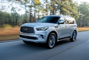 INFINITI earned top honors, taking the No. 1 spot industry-wide in the J.D. Power 2018 Customer Service Index (CSI) Study. Overall, INFINITI achieved a CSI score of 876 on a 1,000-point scale, 48 points above the industry average and 14 points above the premium segment average.
