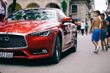 Alfonso Albaisa, INFINITI executive design director, took an all-new INFINITI Q60 to Havana – the first U.S.-spec car registered in Cuba in 58 years – to trace his roots back to his parents’ birthplace. Now based in Japan, where he oversees all four INFINITI design studios across the world, Alfonso grew up in Miami. This was his first opportunity to visit Cuba and see the curves of the mid-century modern architecture of his great-uncle Max Borges-Recio, including the Tropicana, Club Nautico, as well as Borges Recio’s own home. In the process, Alfonso may have also found the origins of his own design DNA that is expressed in the unique flowing lines of current INFINITI vehicles.
