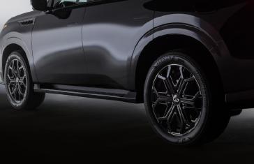QX80 builds on its stunning Artistry in Motion design with the luxury flagship’s first-ever SPORT grade. Giving QX80 its sleekest, most dynamic appearance to date, the SPORT grade exemplifies INFINITI’s focus on delivering bold style that speaks to the tastes of luxury SUV drivers.