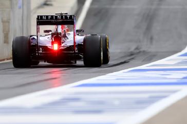 A rear view of the break light on a Infiniti race car.