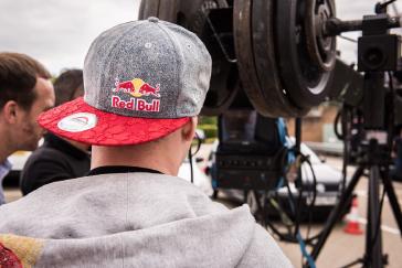 MILTON KEYNES, UK (July 13, 2015) – Red Bull's world champion free runner, Ryan Doyle, defied gravity at INFINITI Red Bull Racing’s F1 factory in Milton Keynes on a recent visit. Sit back and check out how the factory becomes the ultimate free running F1 playground. Ryan's creative free running style and strength, combined with his background in martial arts and a philosophy of not living in fear and making mistakes, take his art to the next level.