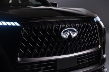 QX80 builds on its stunning Artistry in Motion design with the luxury flagship’s first-ever SPORT grade. Giving QX80 its sleekest, most dynamic appearance to date, the SPORT grade exemplifies INFINITI’s focus on delivering bold style that speaks to the tastes of luxury SUV drivers.