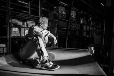 MILTON KEYNES, UK (July 13, 2015) – Red Bull's world champion free runner, Ryan Doyle, defied gravity at INFINITI Red Bull Racing’s F1 factory in Milton Keynes on a recent visit. Sit back and check out how the factory becomes the ultimate free running F1 playground. Ryan's creative free running style and strength, combined with his background in martial arts and a philosophy of not living in fear and making mistakes, take his art to the next level.