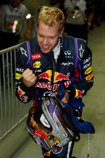 Red Bull Infiniti driver fisting bumping.