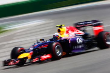 Left side view of F1 in Germany race